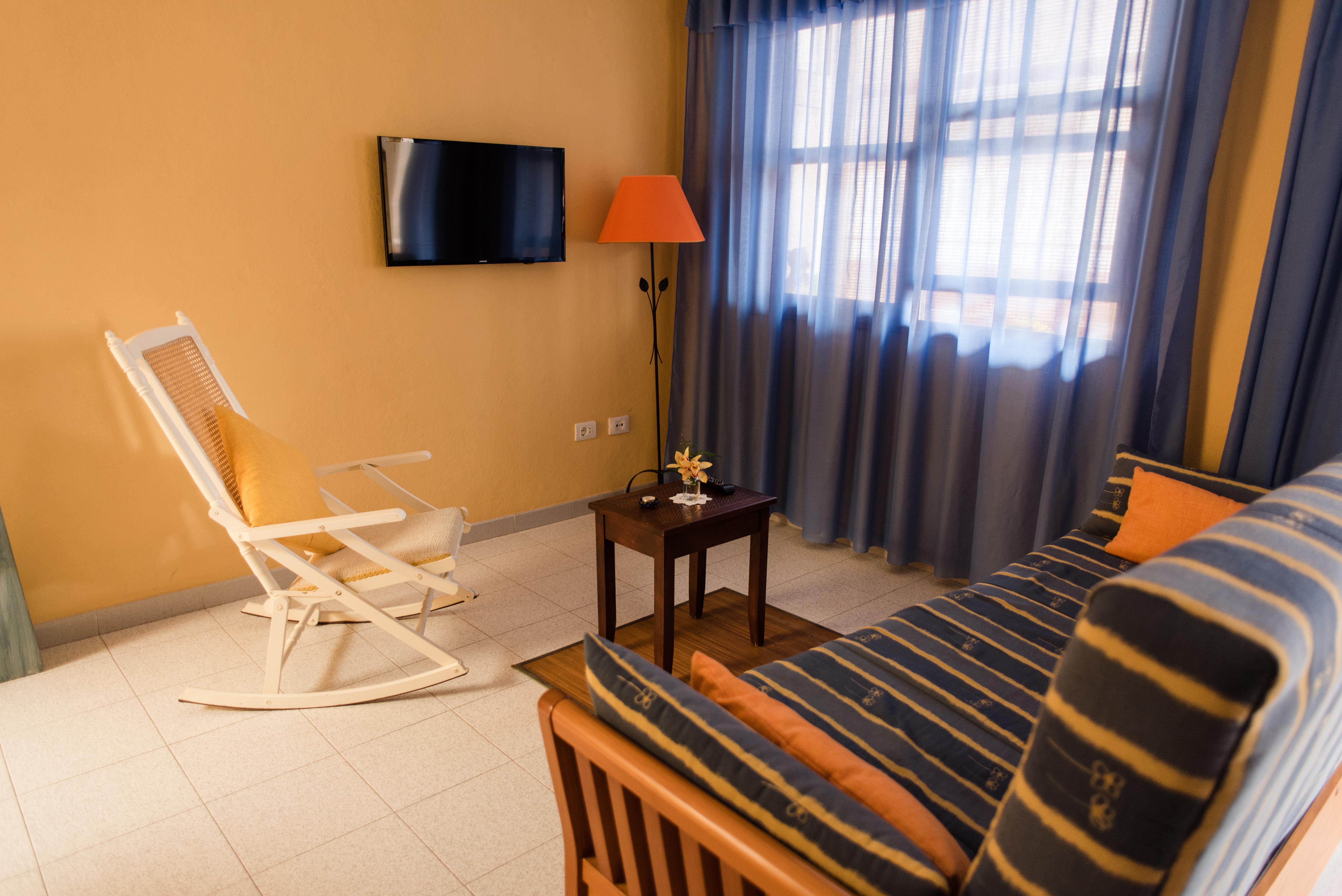 Apartamentos Mayoysa 下布雷尼亚 外观 照片